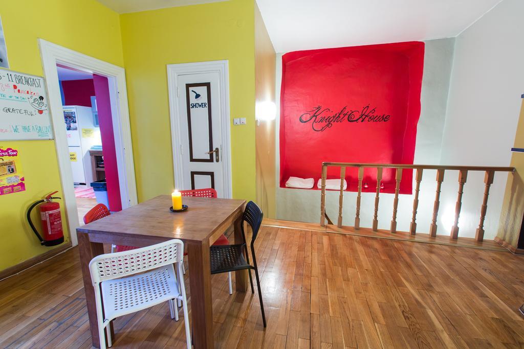 The Knight House Hostel Tallinn Exterior foto
